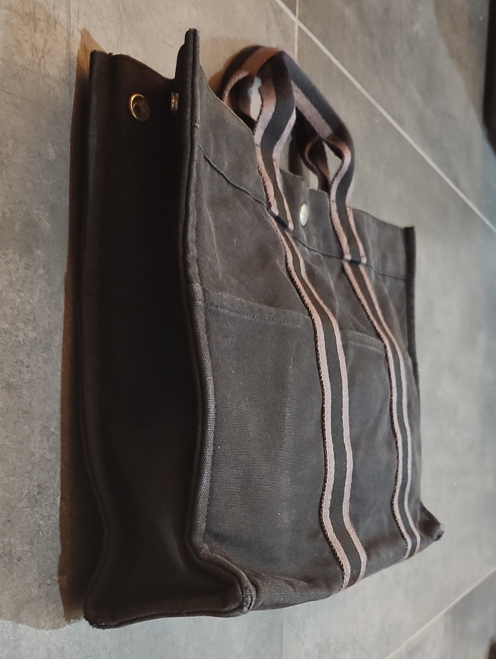 HERMES Large Gray Tote - Picture 7 of 11